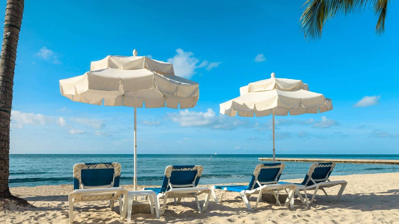 Photo of Others in Uptown - Upper Duval