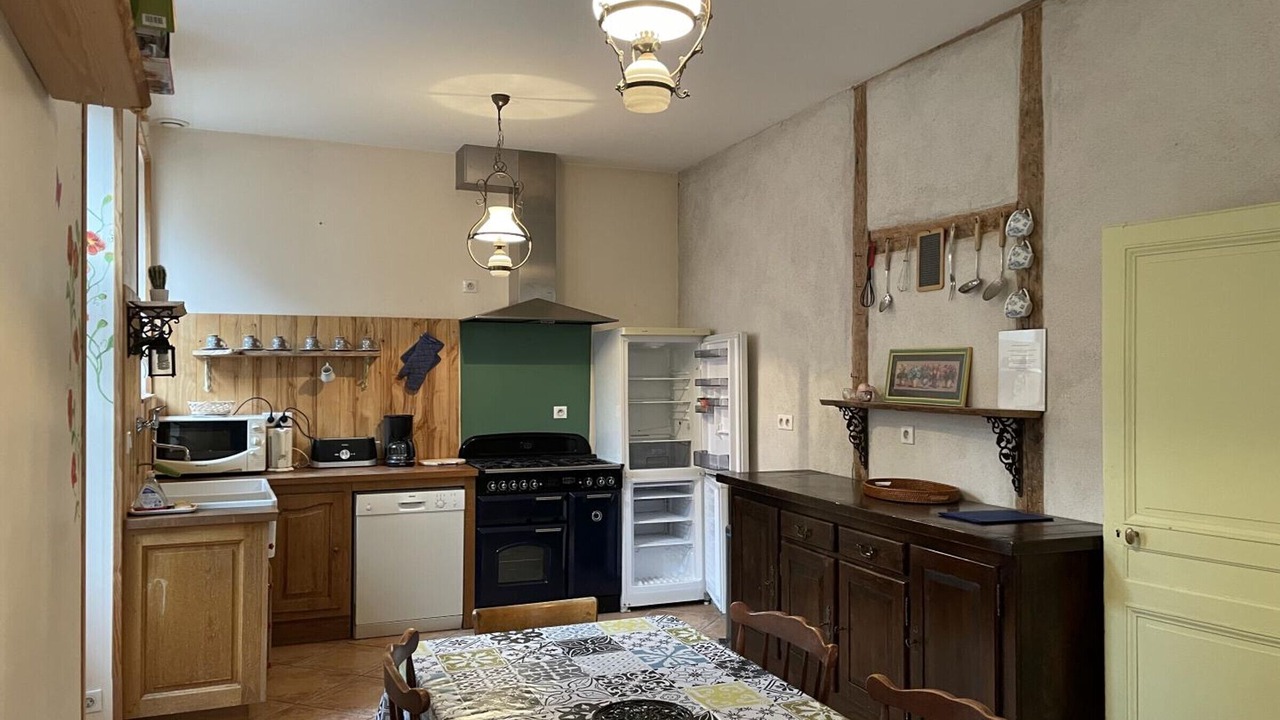 Photo of Kitchen in Ainay-le-Chateau