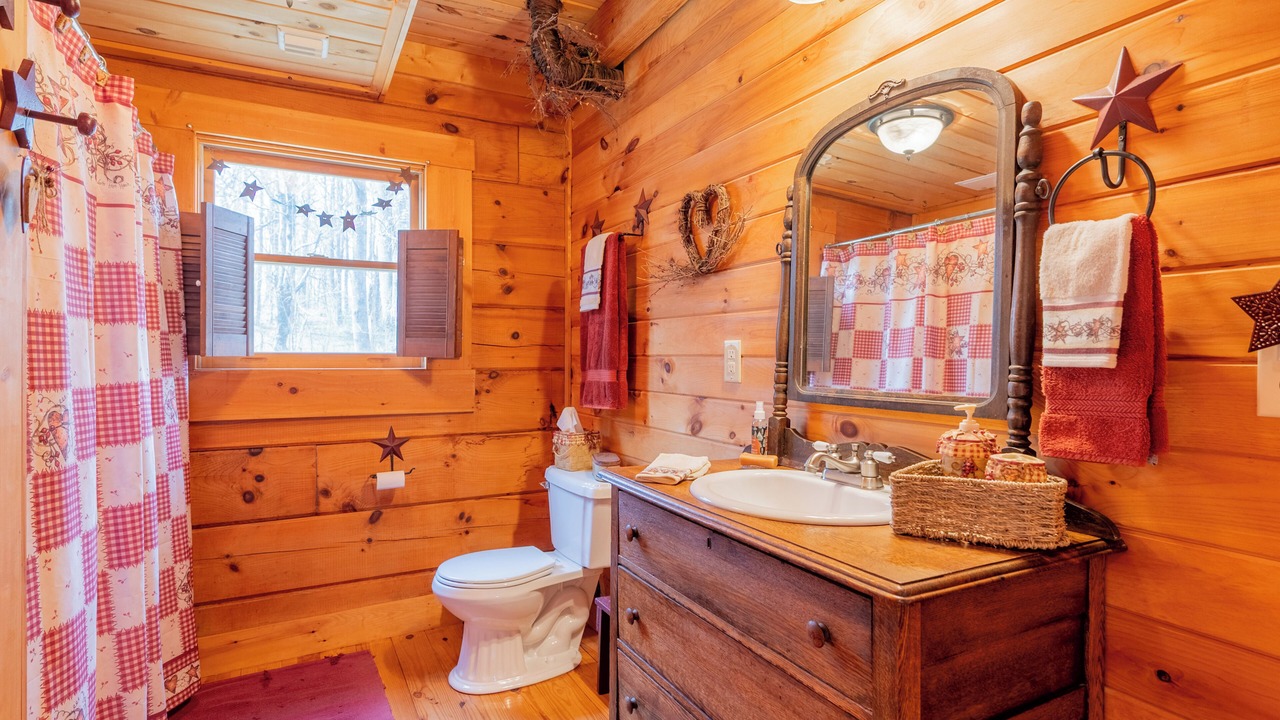 Photo of Bathroom in Floyd