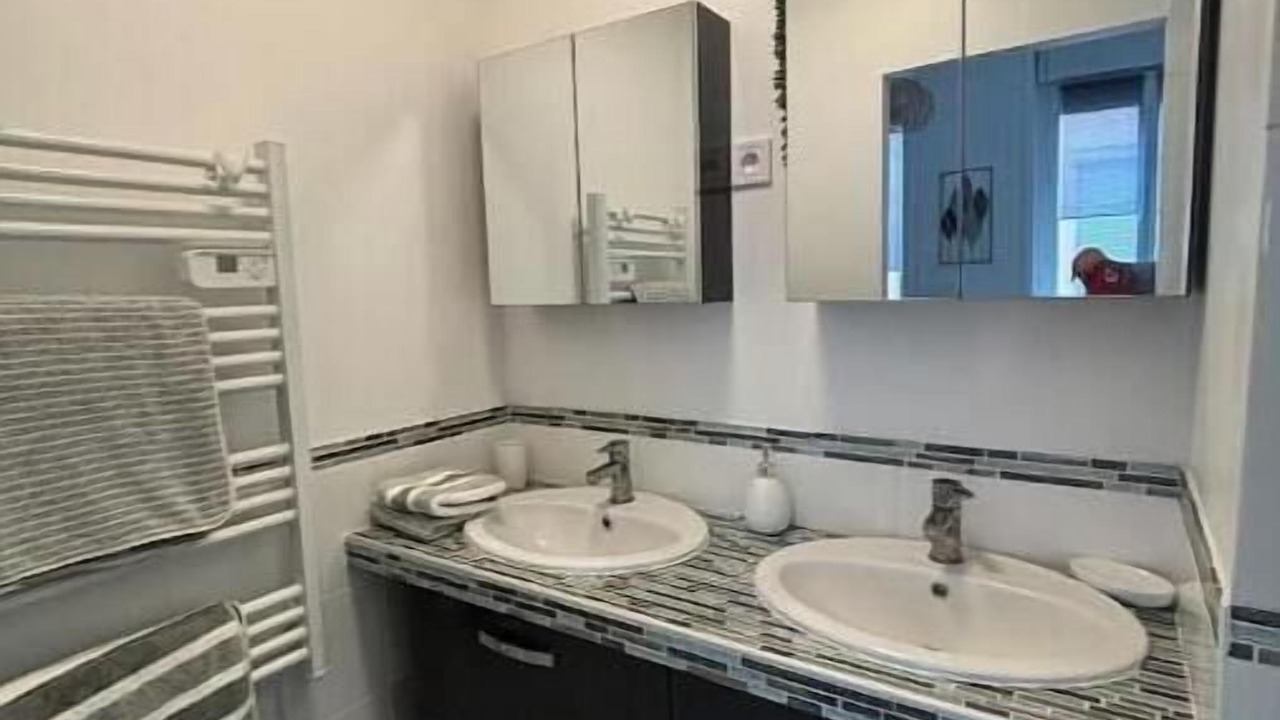 Photo of Bathroom in Les Cordeliers