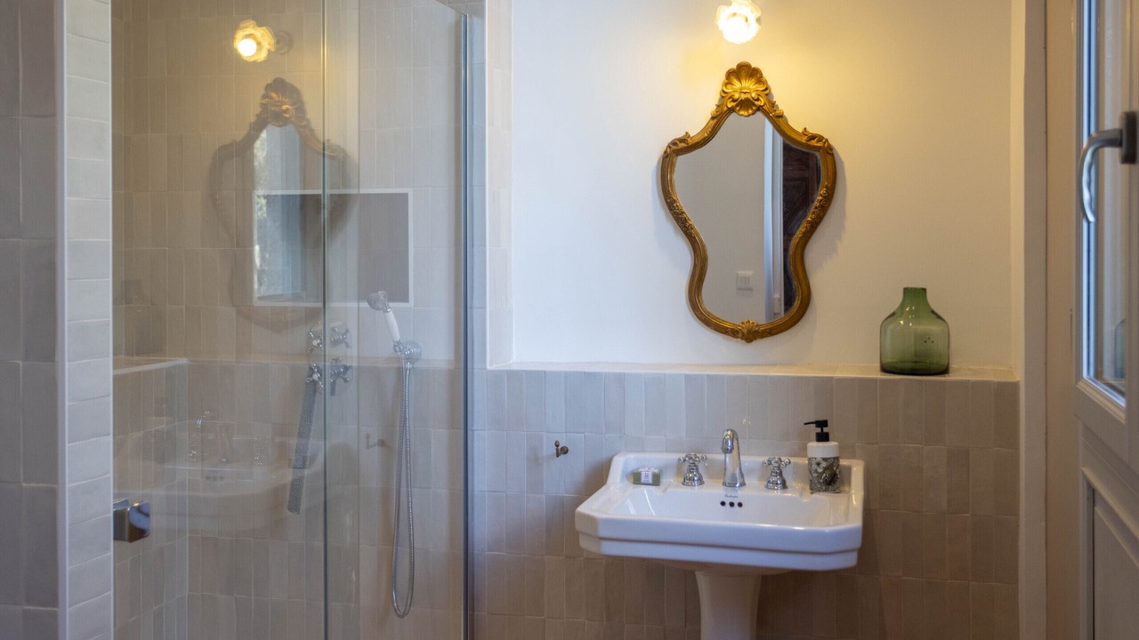 Photo of Bathroom in Le Mourillon