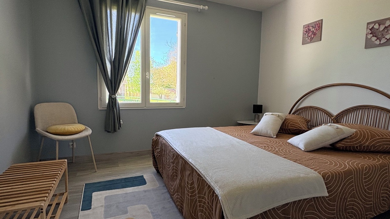 Photo of Bedroom in Arques-la-Bataille