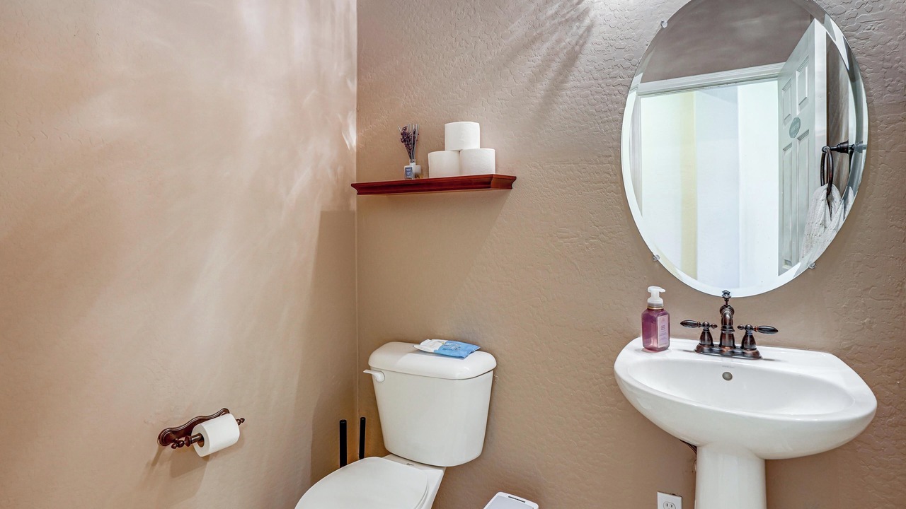 Photo of Bathroom in Palm Valley