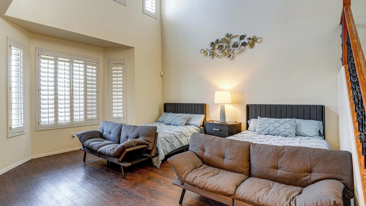 Photo of Bedroom in Palm Valley