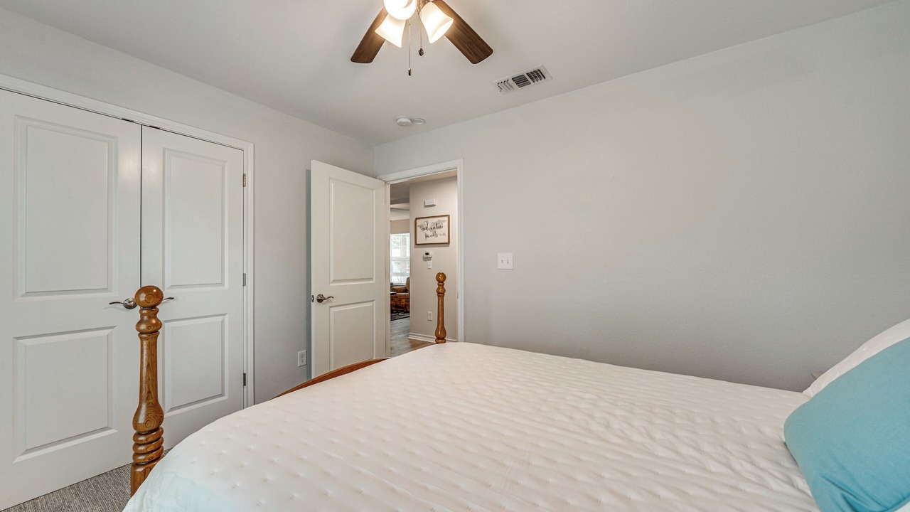 Photo of Bedroom in Nash