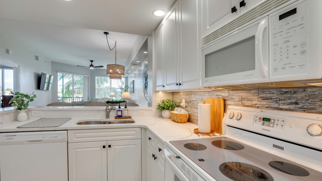 Photo of Kitchen in Burnt Store Marina