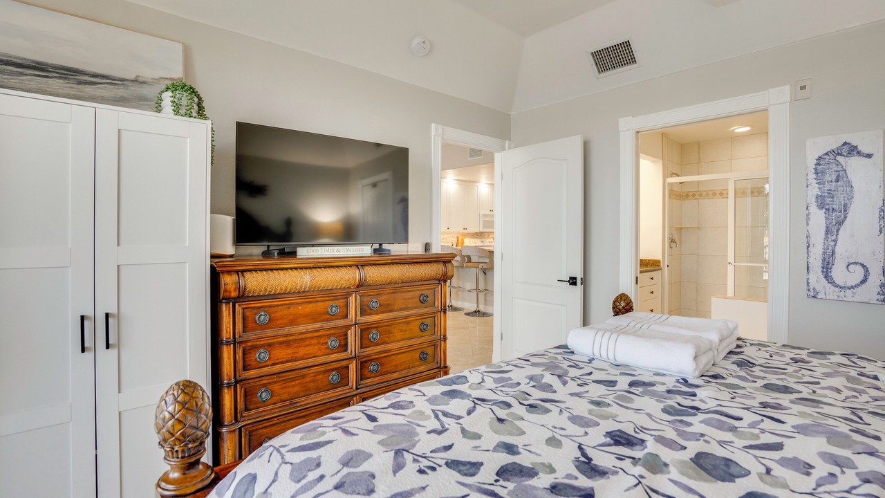 Photo of Bedroom in Burnt Store Marina