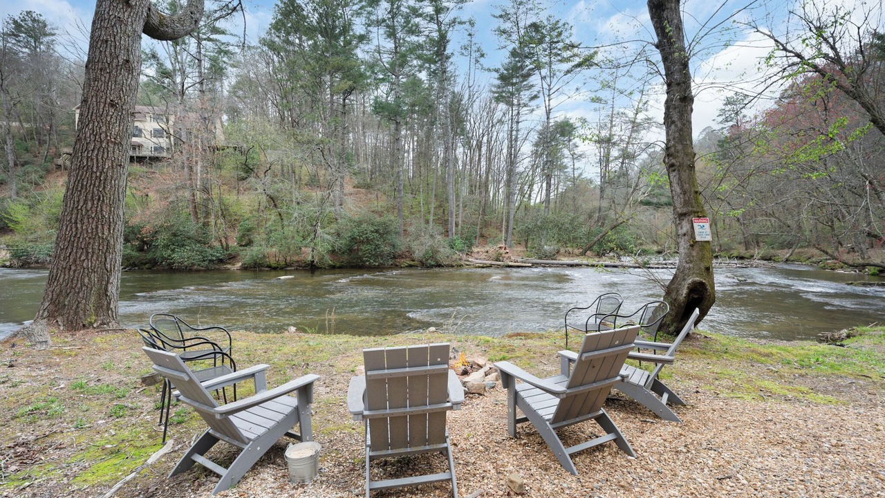 Photo of Others in Ellijay