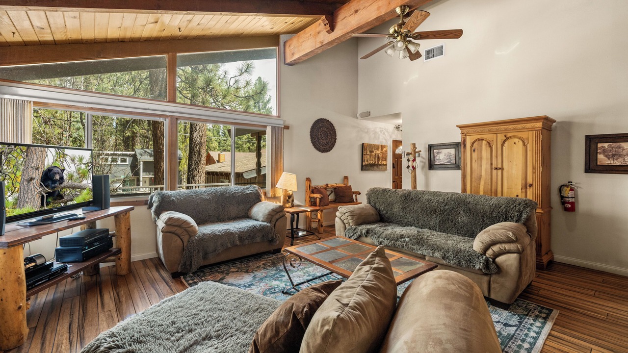Photo of Bedroom in Summit Estates