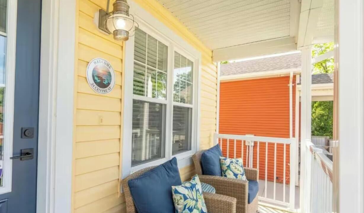 Photo of Patio Balcony in Grand Bend