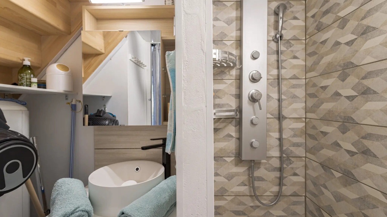 Photo of Bathroom in Latour-de-France
