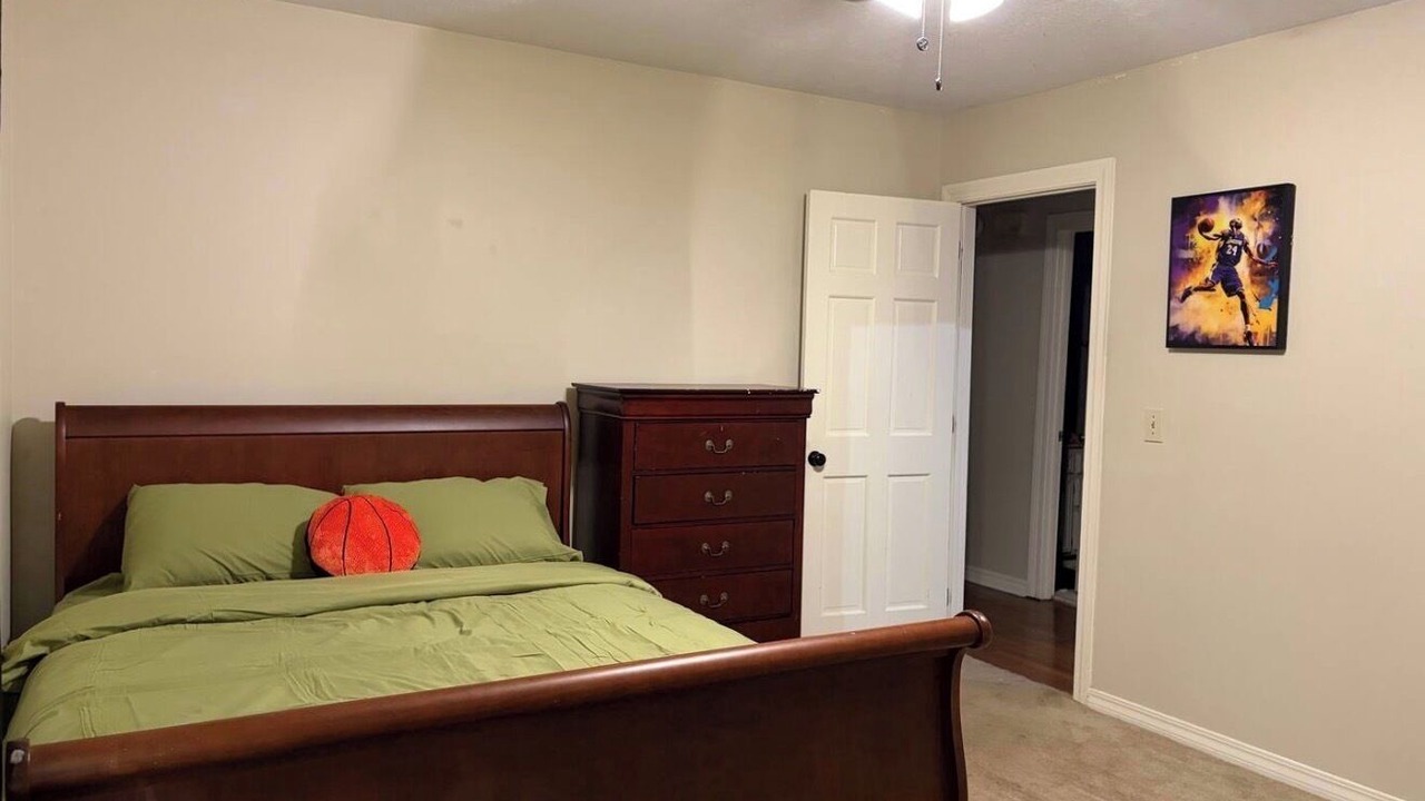 Photo of Bedroom in Tougaloo