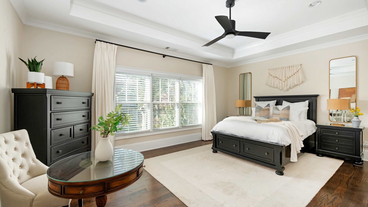 Photo of Bedroom in Midtown