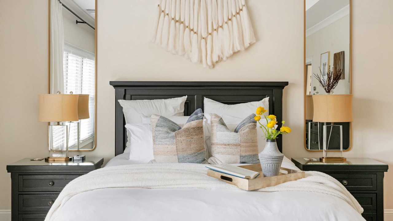 Photo of Bedroom in Midtown