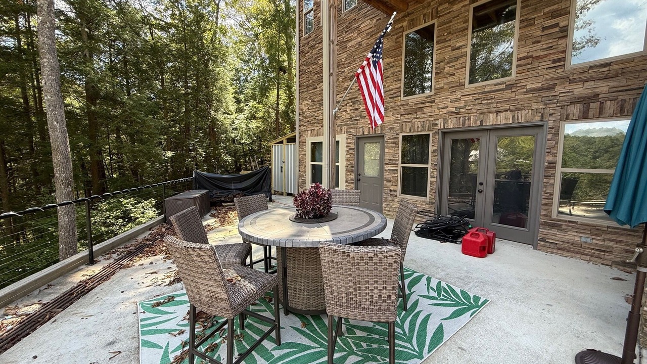 Photo of Outdoor in Jasper