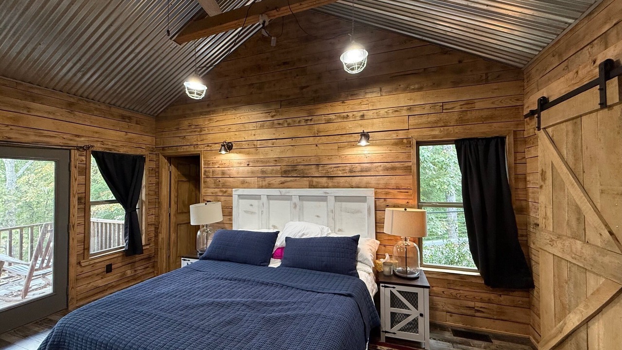 Photo of Bedroom in Jasper
