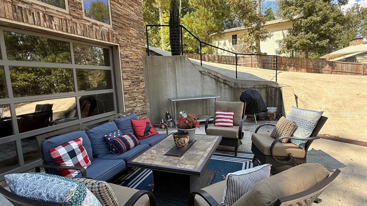 Photo of Patio Balcony in Jasper