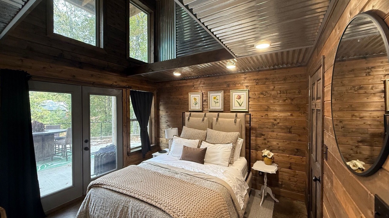 Photo of Bedroom in Jasper