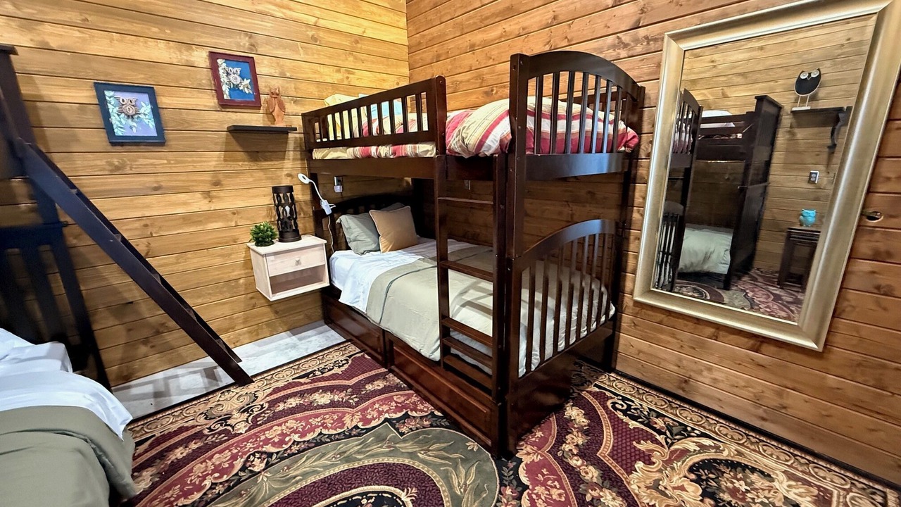 Photo of Bedroom in Jasper