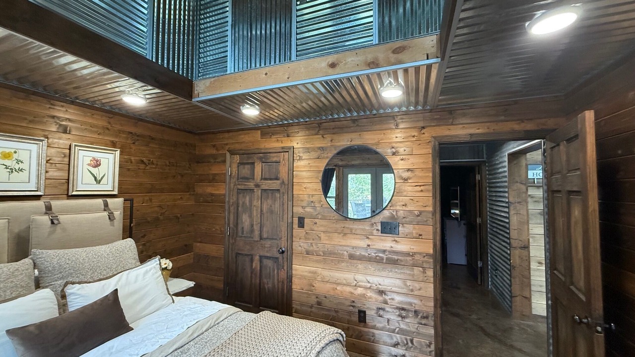 Photo of Bedroom in Jasper