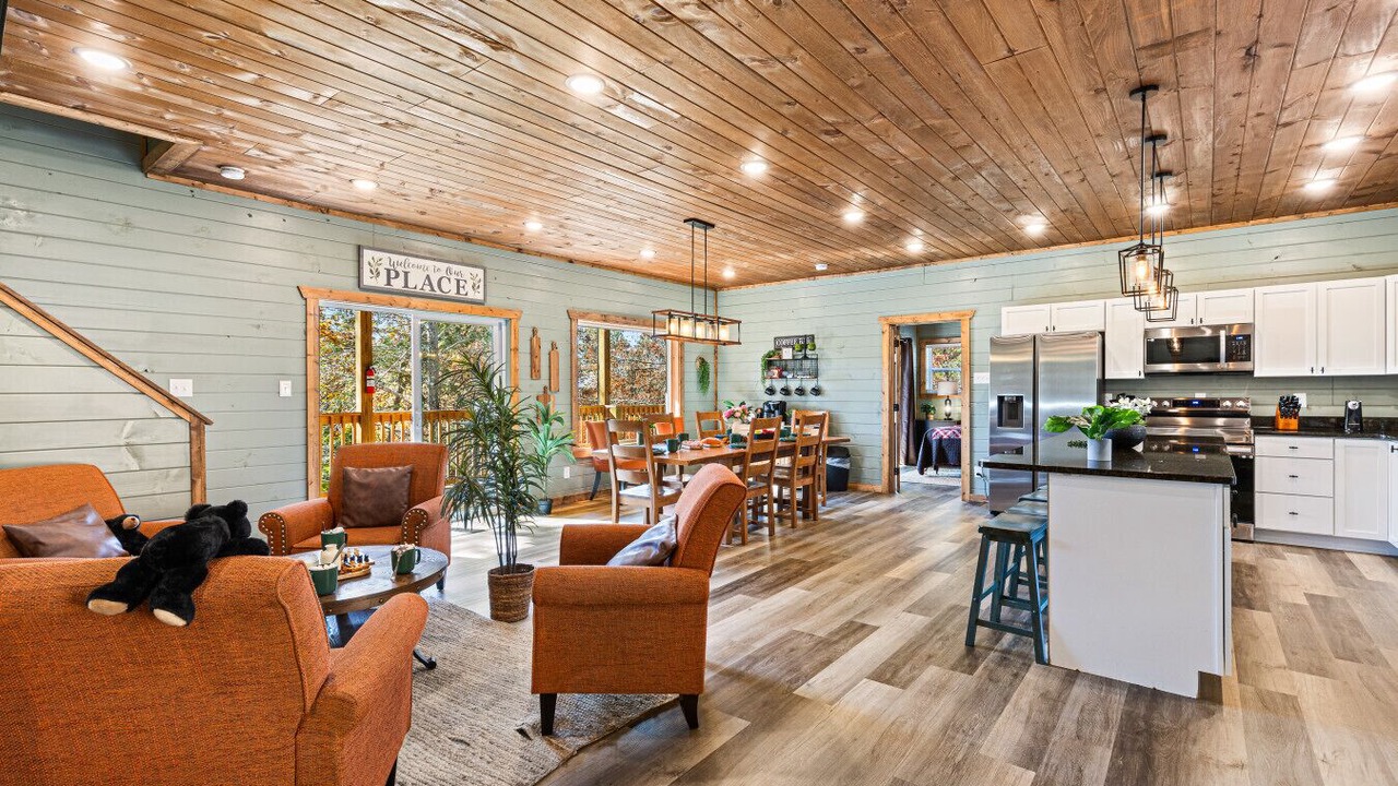 Photo of Bedroom in Gatlinburg