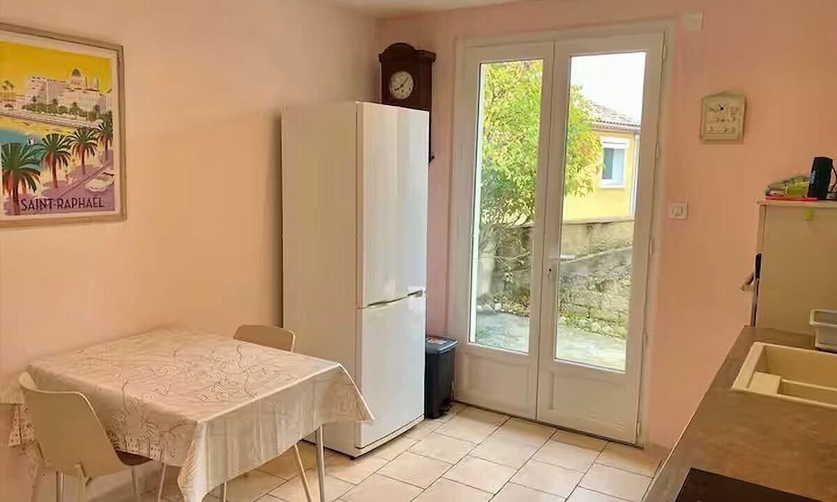 Photo of Kitchen in Greoux-les-Bains