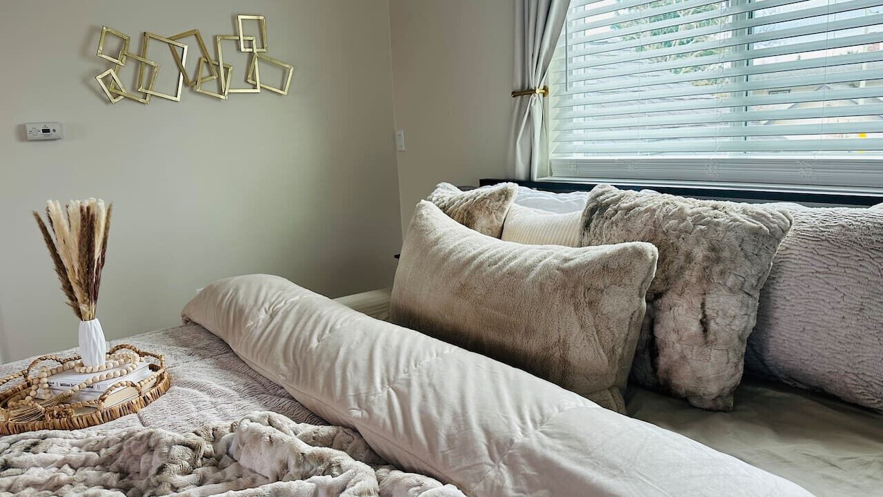 Photo of Bedroom in Arden-Arcade