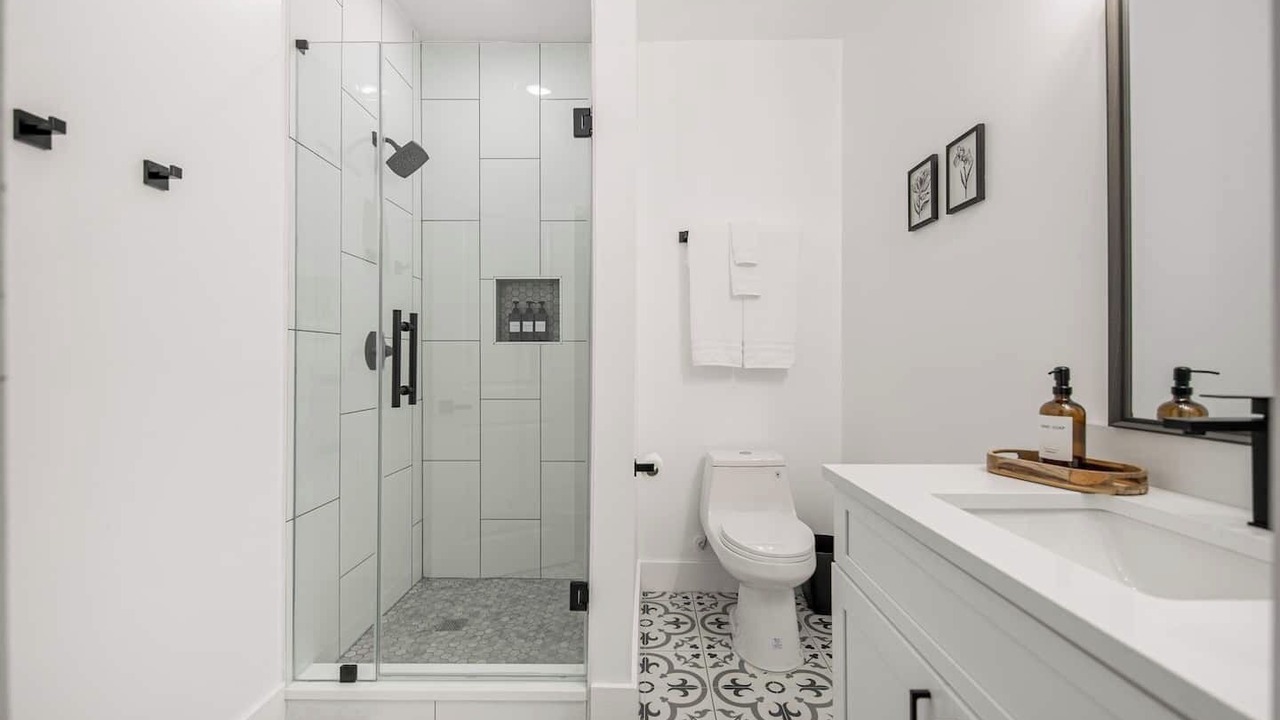 Photo of Bathroom in Shearer Hills - Ridgeview