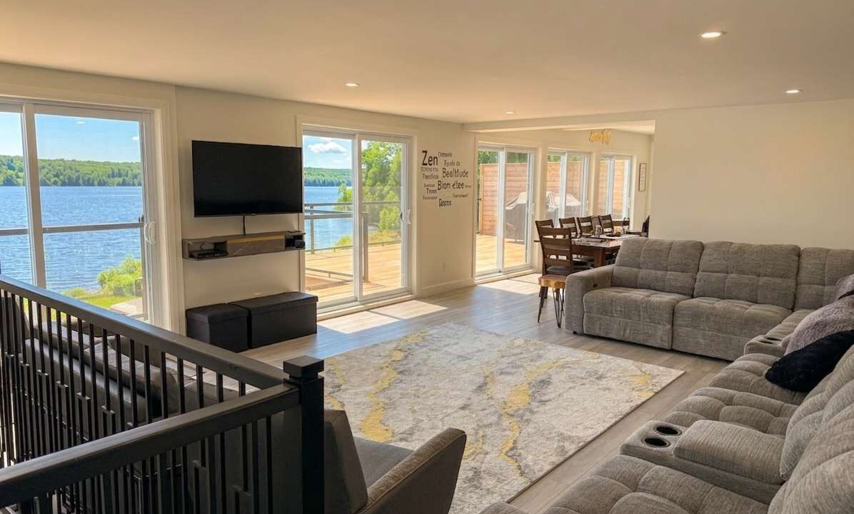 Photo of Livingroom in Saint-Laurent-de-l'ile d'Orleans