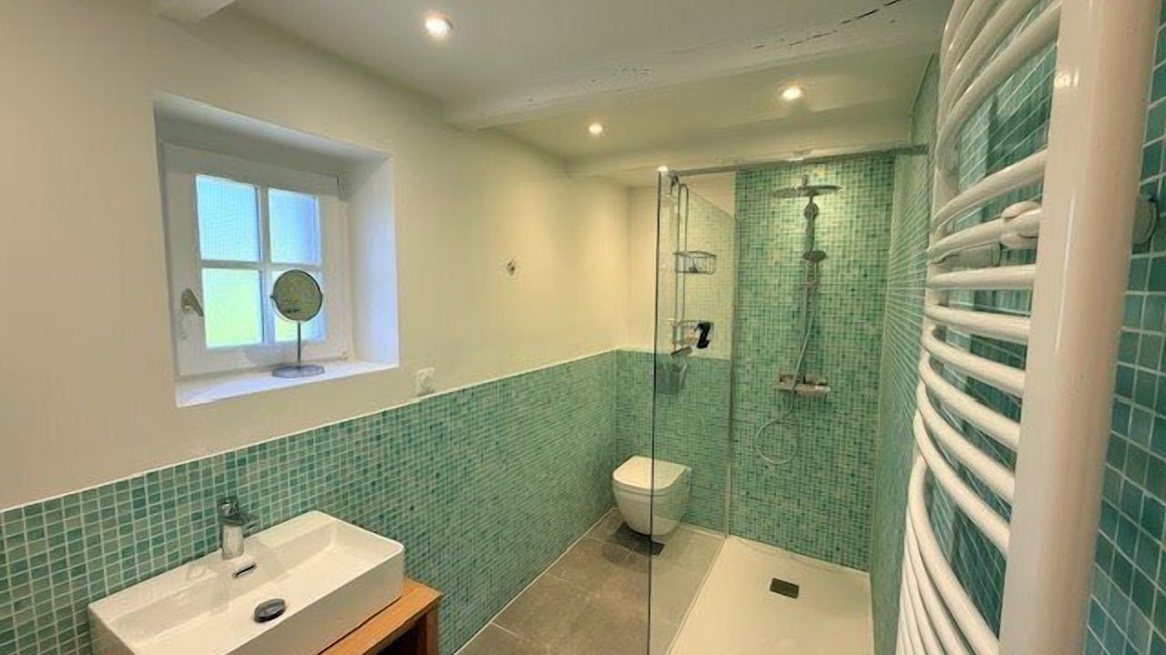 Photo of Bathroom in Le Minihic-sur-Rance