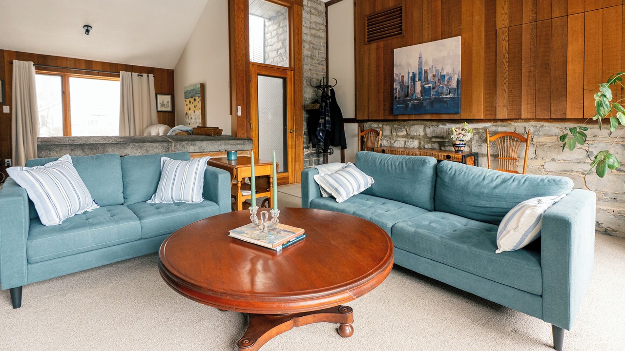 Photo of Livingroom in Kingston