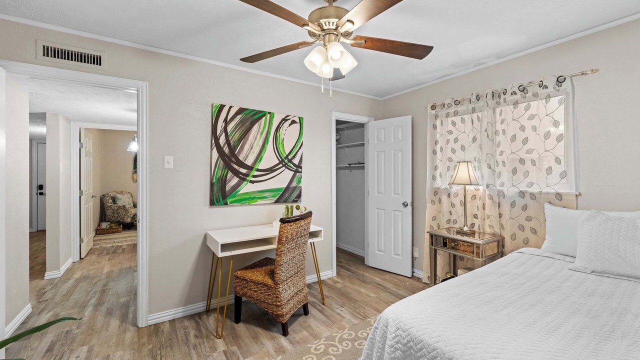 Photo of Bedroom in The Colony