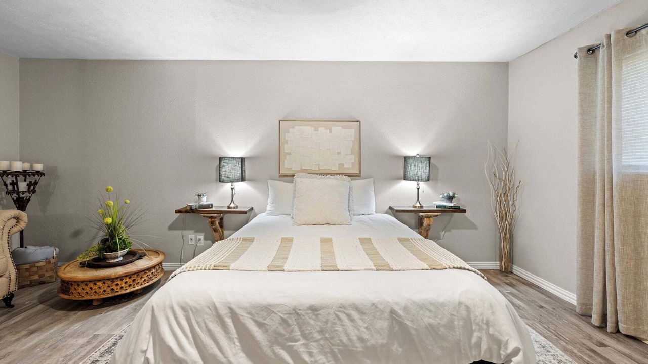 Photo of Bedroom in The Colony