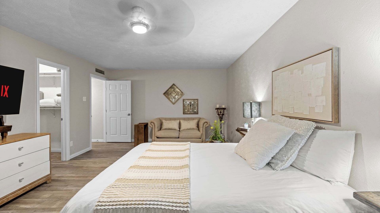 Photo of Bedroom in The Colony
