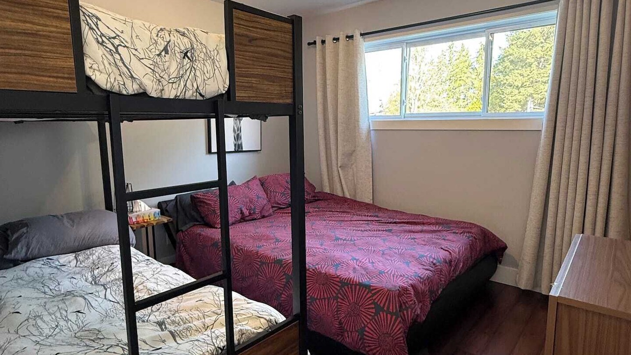 Photo of Bedroom in Disraeli
