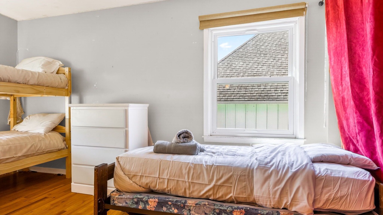 Photo of Bedroom in South Kansas City