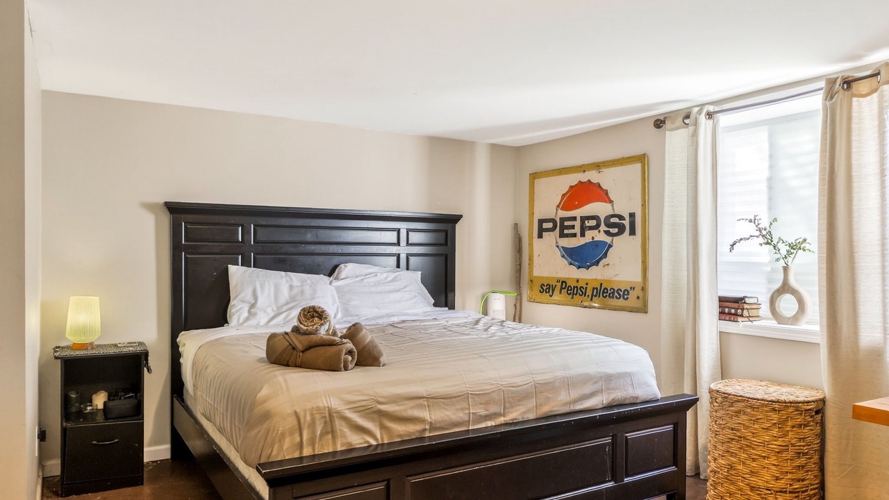 Photo of Bedroom in South Kansas City