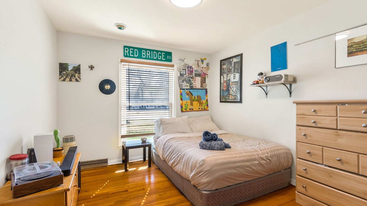 Photo of Bedroom in South Kansas City