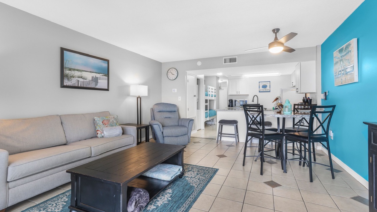 Photo of Livingroom in Fort Morgan
