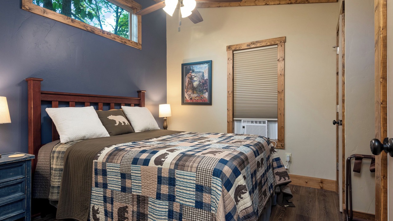 Photo of Bedroom in Mammoth Spring