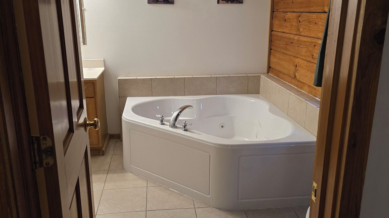Photo of Bathroom in Warrens