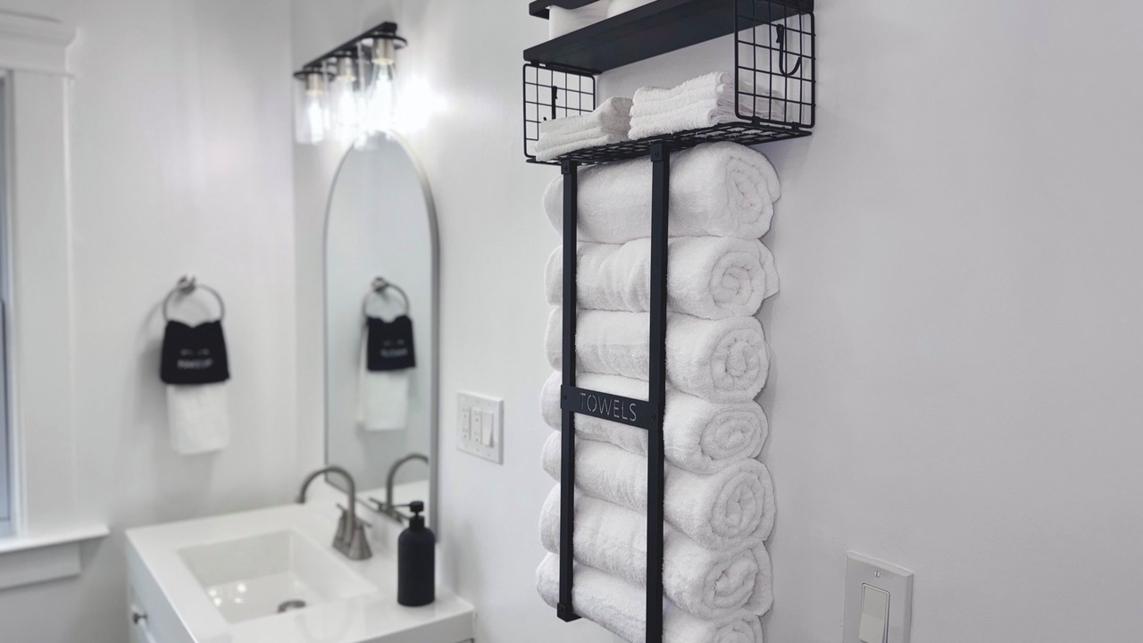 Photo of Bathroom in Lansing