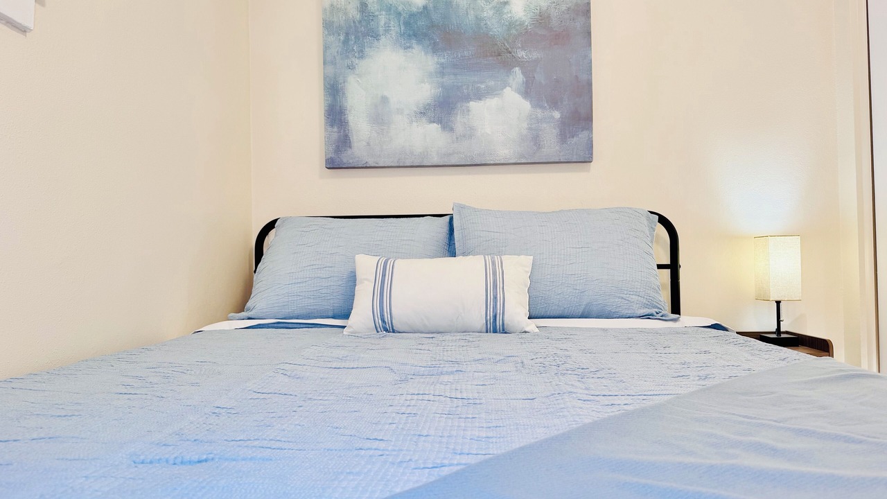 Photo of Bedroom in Lansing