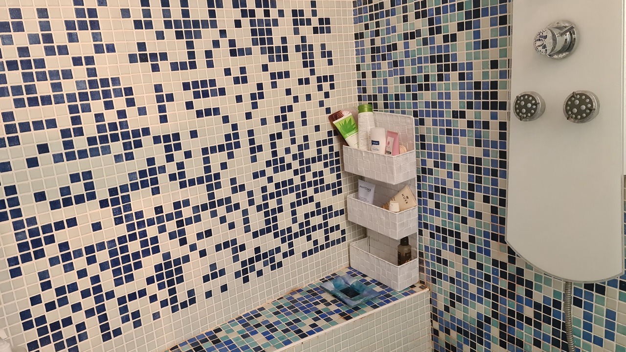 Photo of Bathroom in Pigalle
