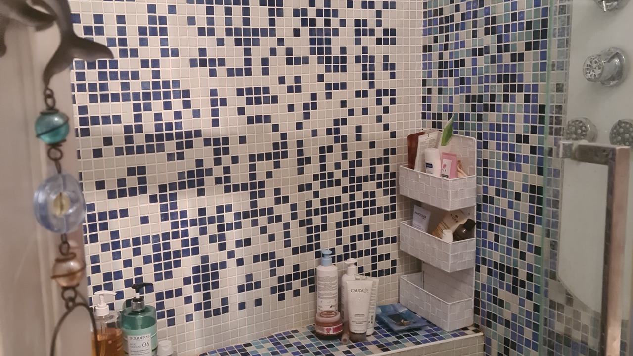 Photo of Bathroom in Pigalle