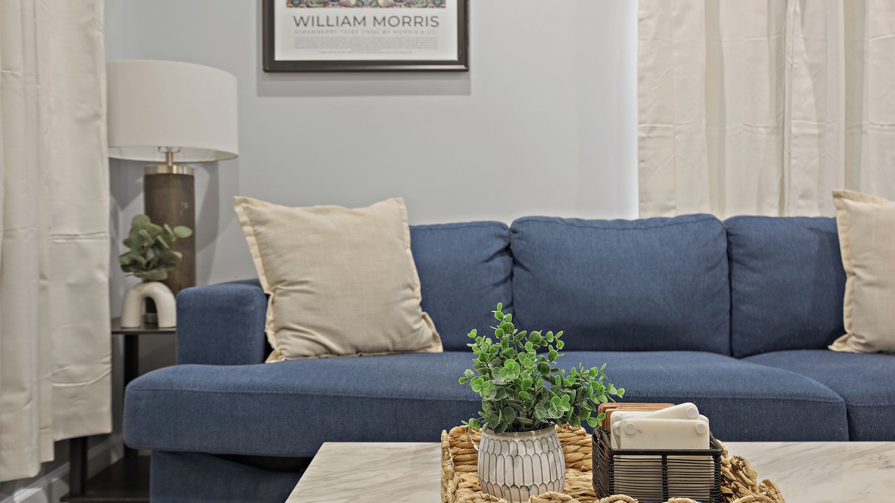 Photo of Livingroom in Berwyn