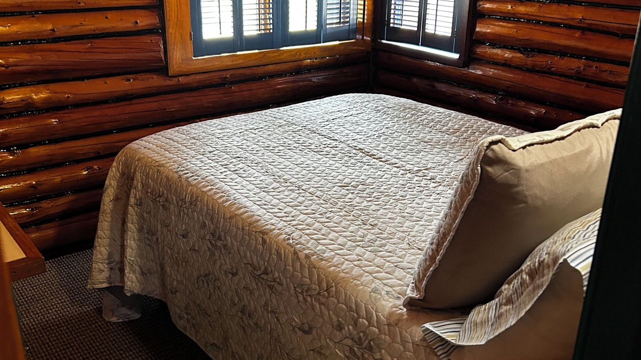 Photo of Bedroom in Harrison
