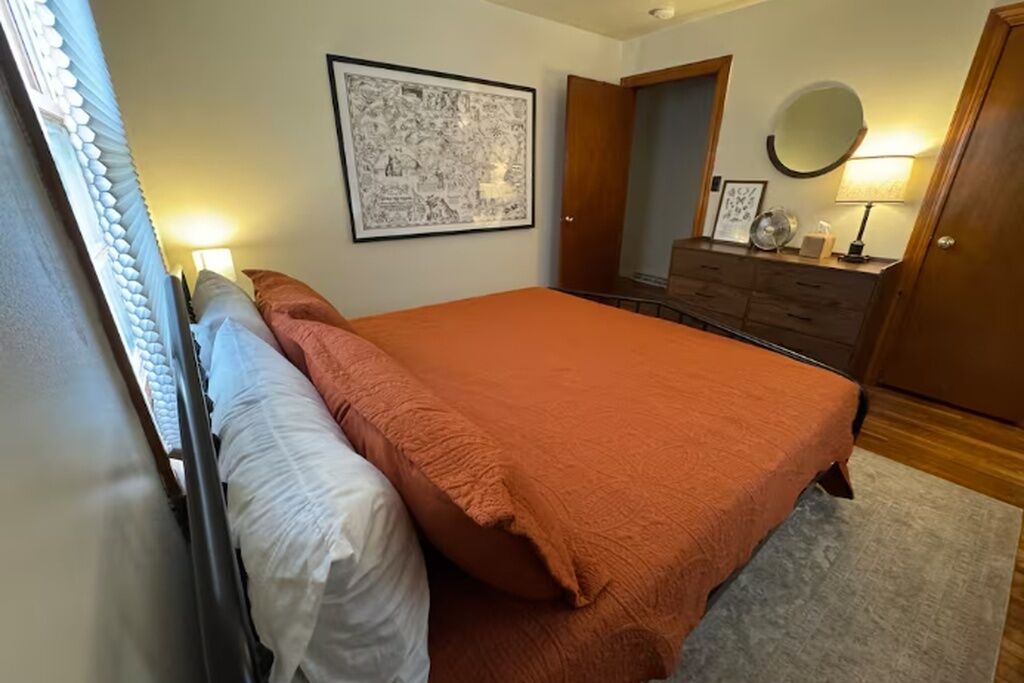 Photo of Bedroom in Fishers Hill