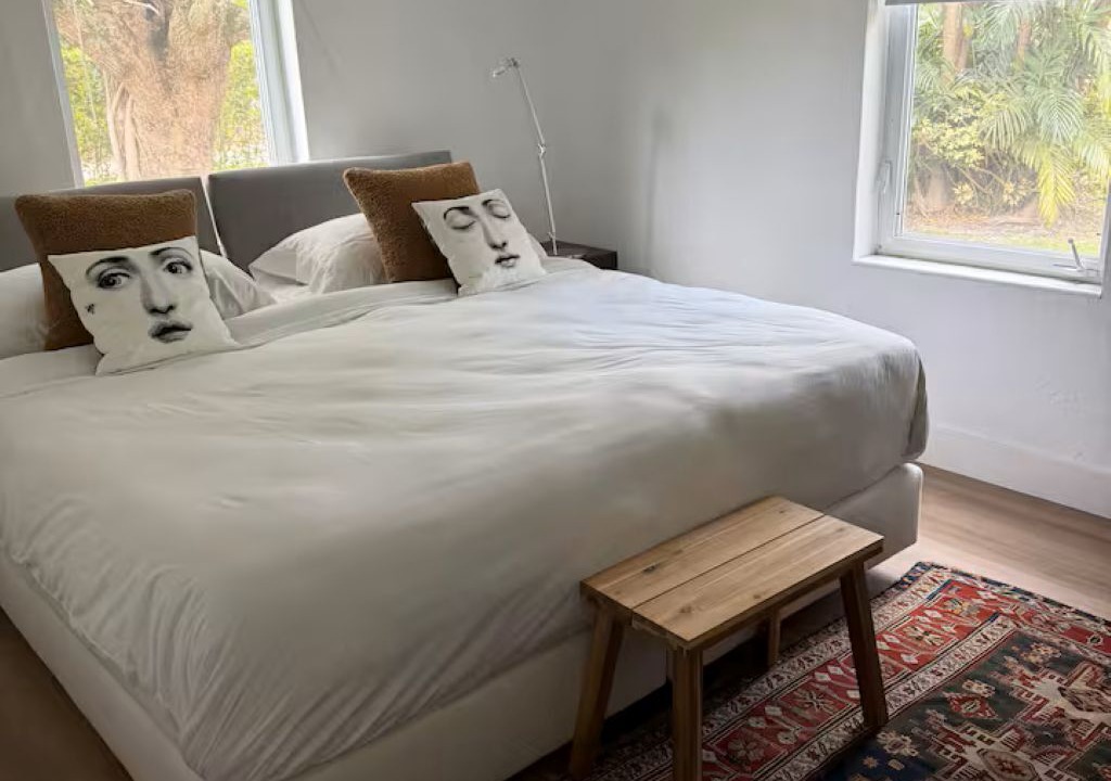 Photo of Bedroom in Biscayne Park