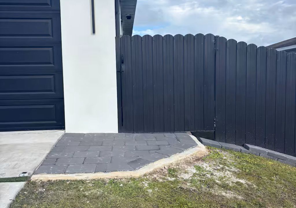 Photo of Outdoor in Sunshine